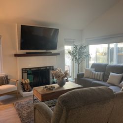 Sectional Recliner Couch With Cooling Cup holder 