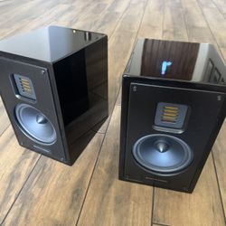 Martin Logan MOTION 15 Speakers (pair)