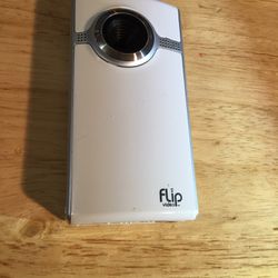 Flip video camera/battery pack
