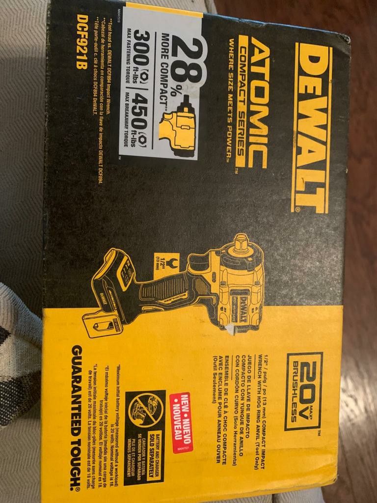 Dewalt DCF921B 1/2" Compact Impact Wrench