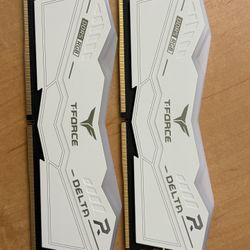 2x16gb TEAMGROUP T-Force 16gb (1x16gb) 6400 MHz DDR5