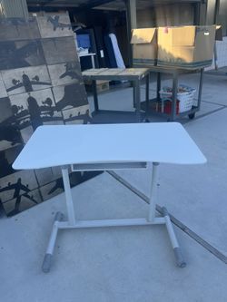 Nice Desk