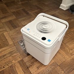 Dehumidifier (Midea Cube 20 Pint For 1,500 Sq Ft)
