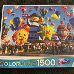 NEW- 1500 Piece Puzzle