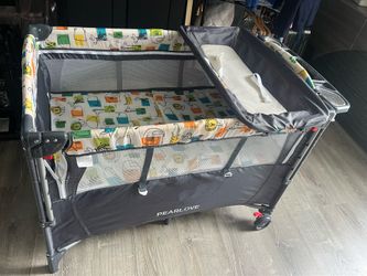 Baby Joy pack and play + matress
