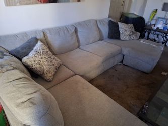 Sectional couch