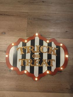 Halloween sign