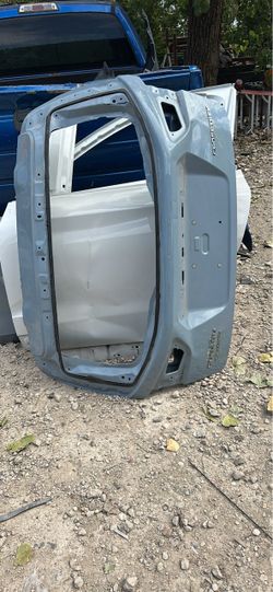 2018-2023 SUBARU CROSSTREK REAR LIFTGATE TAILGATE OEM