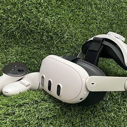 Pick up today, Meta Quest 3 128GB VR Headset – Like New with Upgraded Head Strap