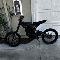 NO TRADES 2023 Surron Light Bee X