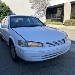1999 Toyota Camry