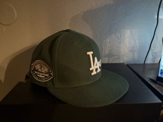 Green LA Hat