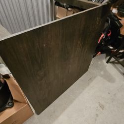 Sturdy table And chair set