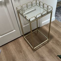 Glam/Perfume Side Table 