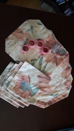 Placemats and Napkins