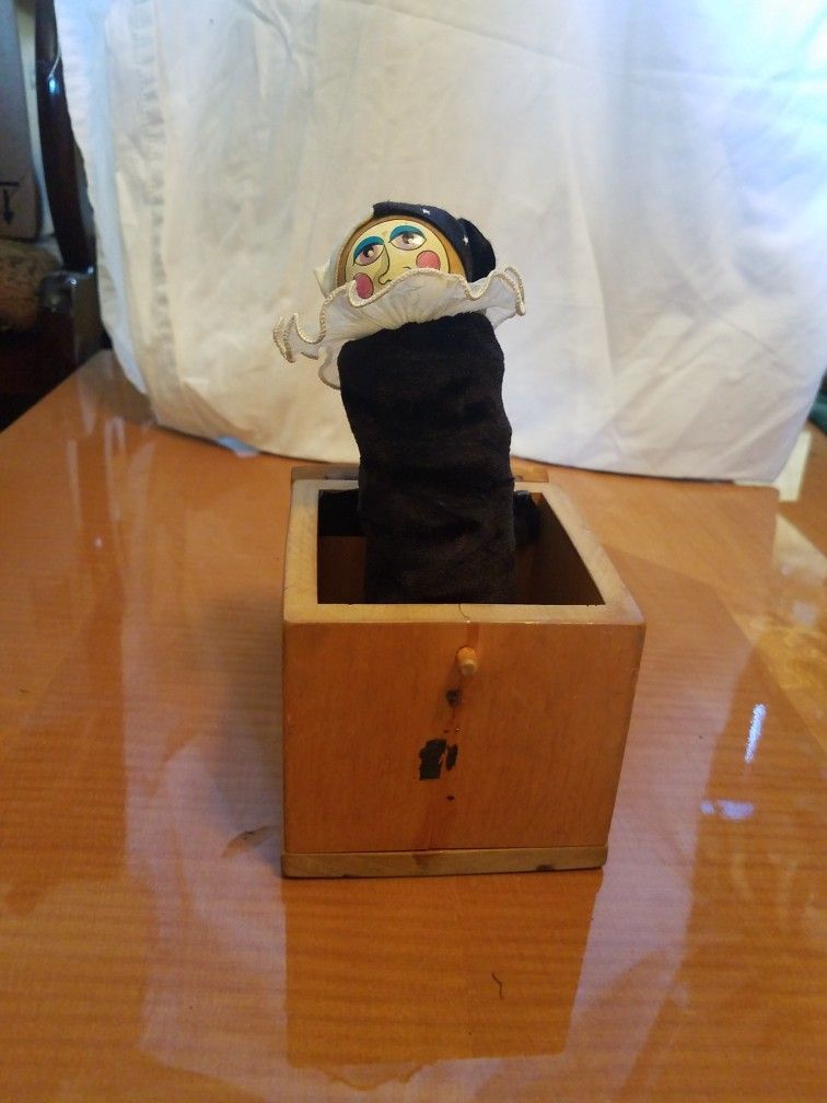 Vintage Front Porch Toys Jack-In-The-Box