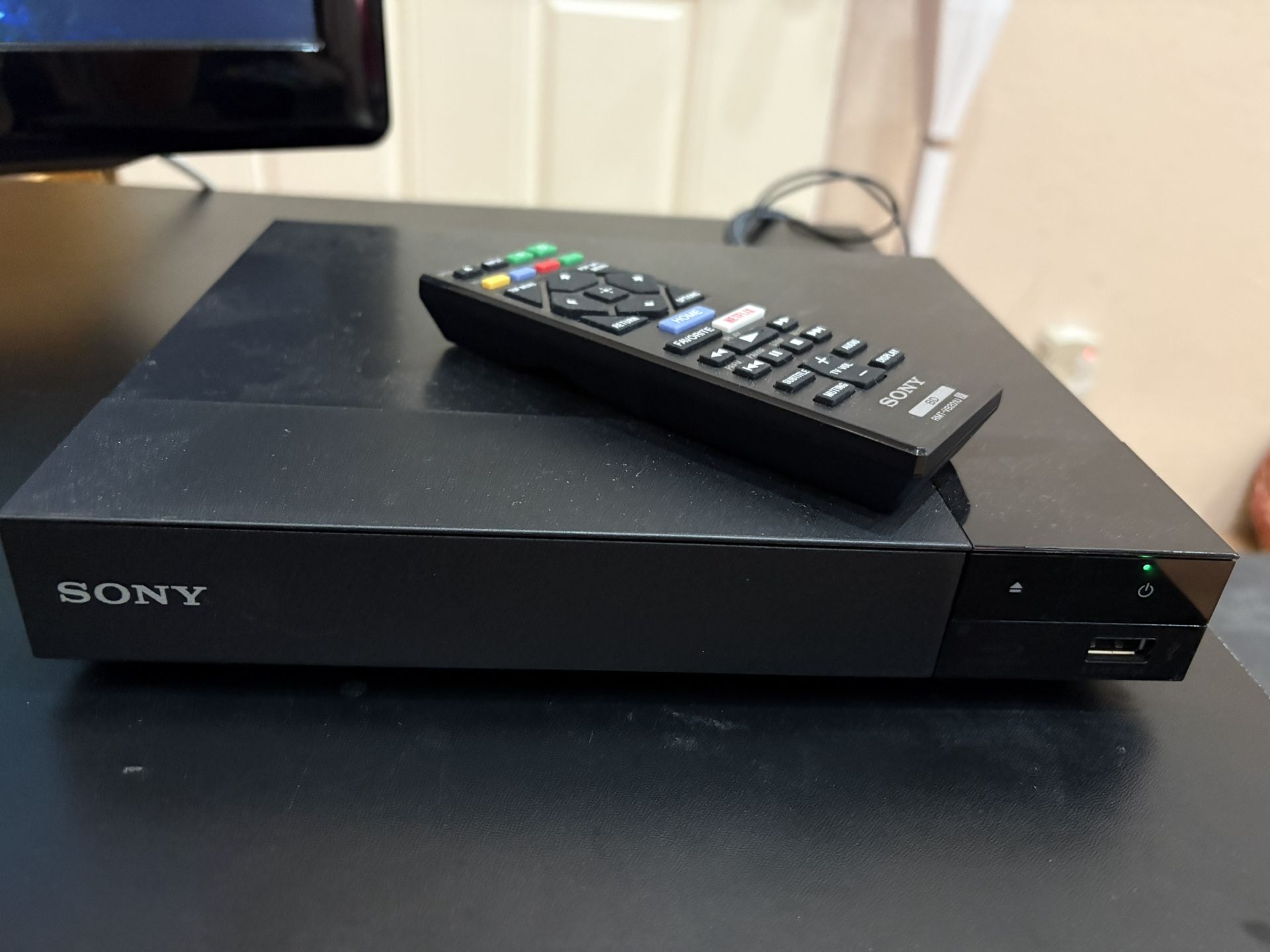 SONY WIRELESS BLU-RAY PLAYER