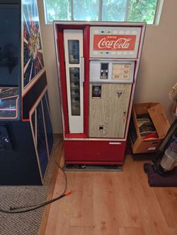 1962 working coke machine