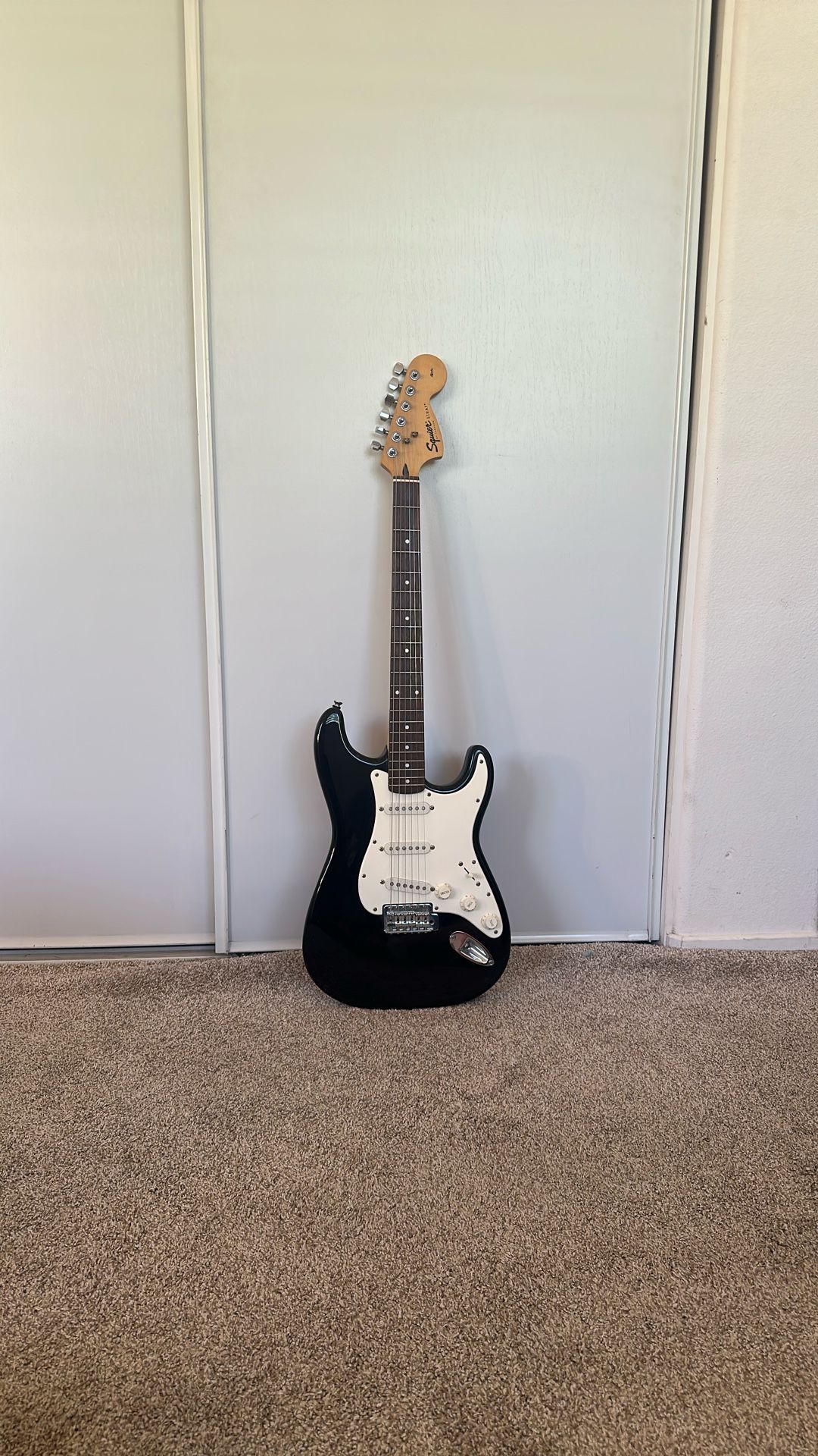 Fender Squier Strat Electric Guitar
