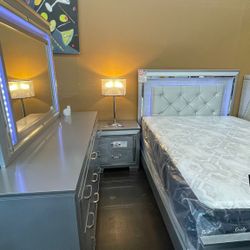 Silver LED Queen Bedroom Set