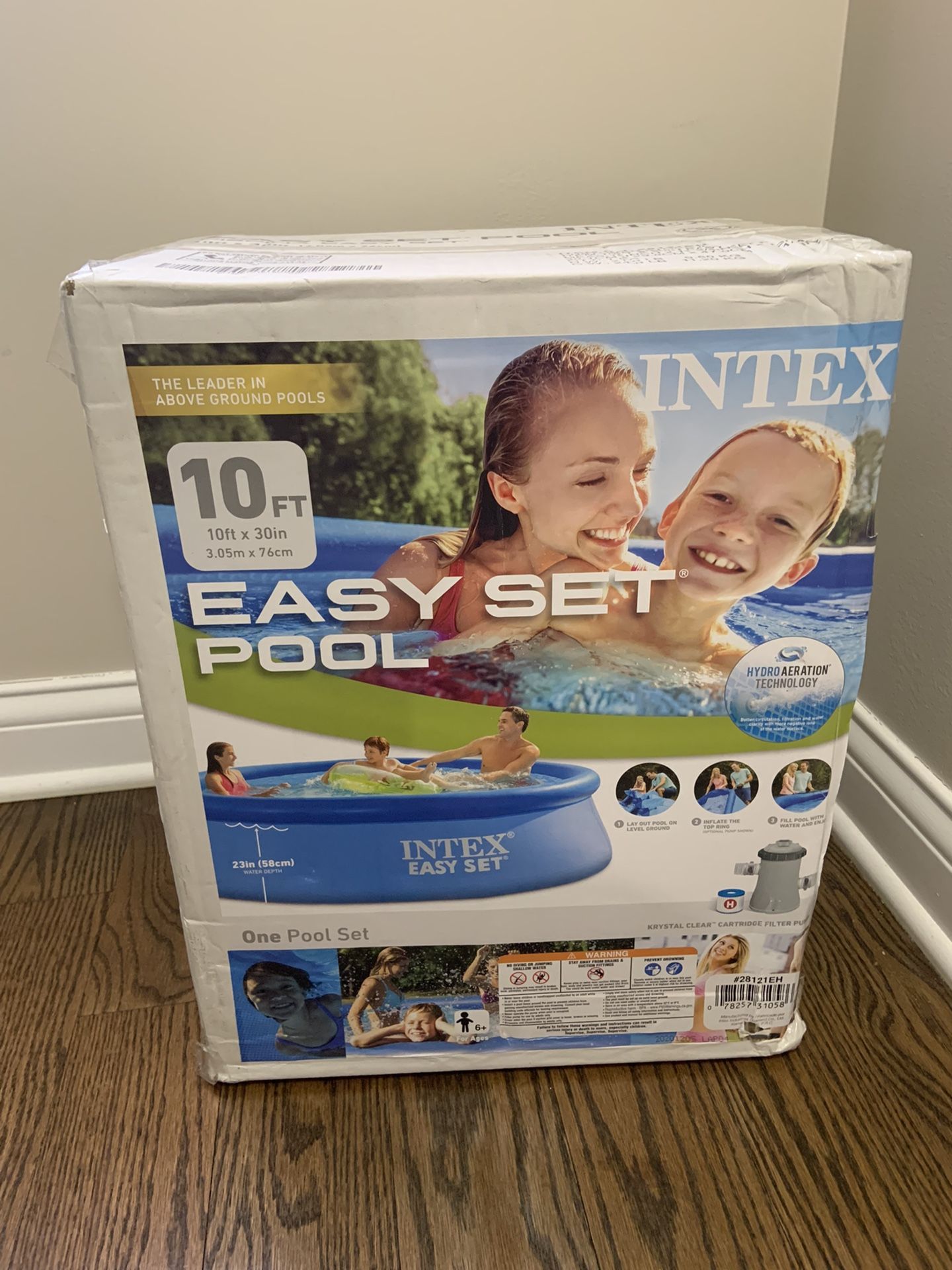 New intex 10 ft easy set Above Ground Swimming pool