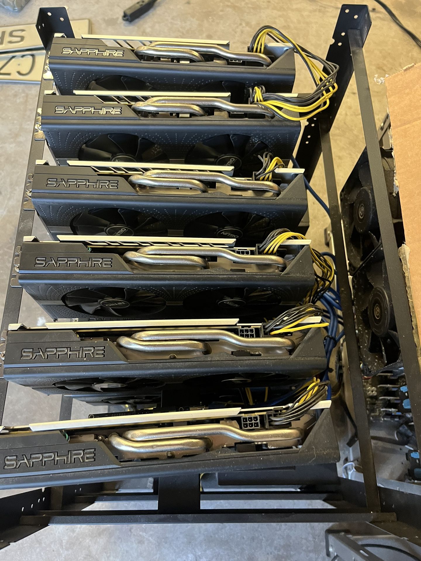 Mining Rigs Sapphire RX 580 8GB Whole Lot