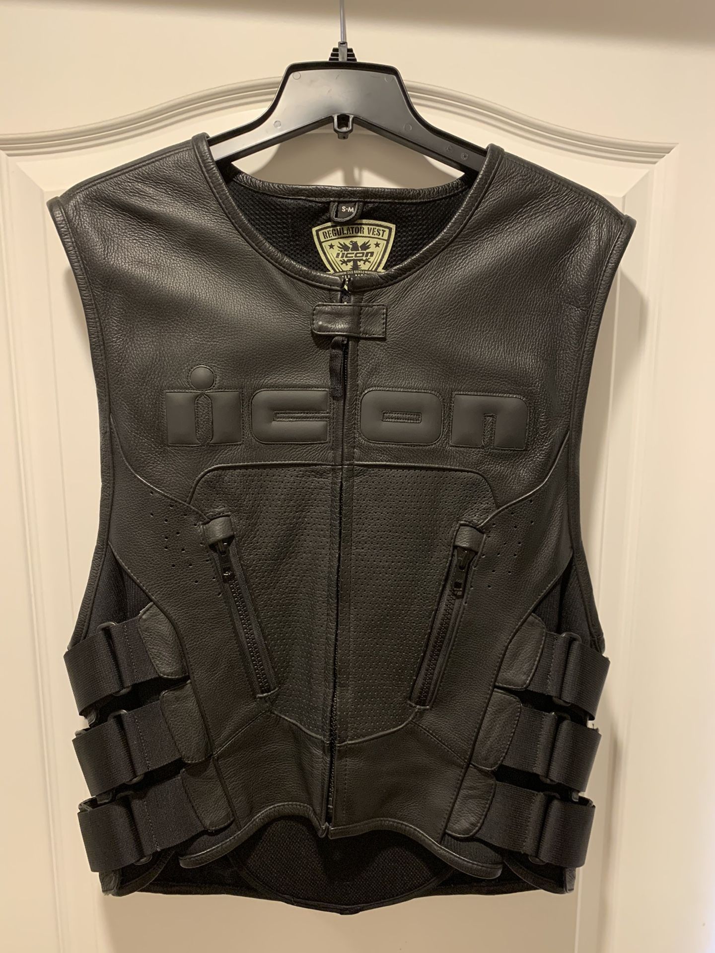 ICON REGULATOR VEST