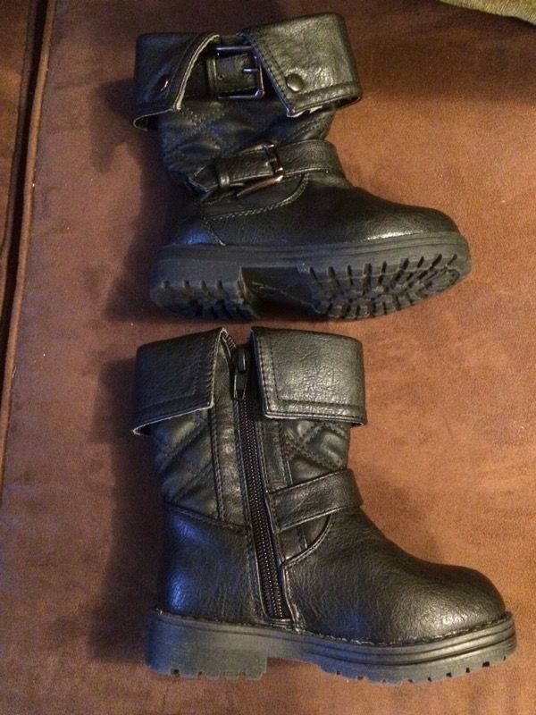 Eddie Marc Kids Black buckle boots Girls size 6