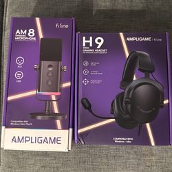 Ampligame headset and microphone combo