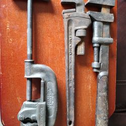 Antique Hand Tools ,Dig Key Wrenches & Pipe Cutter Heavy Duty From The 50's,60's ,70's .Good Condition!