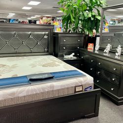 DONT MISS OUT🎄Beautiful Grey 5pc Bedroom Furniture Set Available For Limited Time Sale$899😱