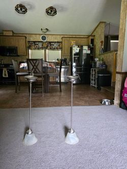 Pair of hanging lights