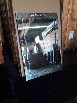 Antique mirror 41×59, 140 OBO