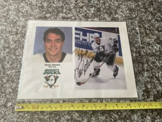 11x8.5 Teemu Selanne, Hand Signed Photo *Anaheim Mighty Ducks*