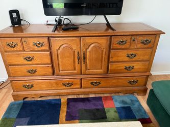 Solid Oak Dresser made by Stanley Furniture