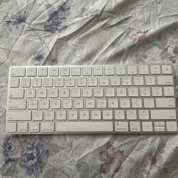 Apple Magic Keyboard