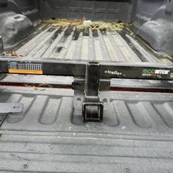 Tow Hitch Package 