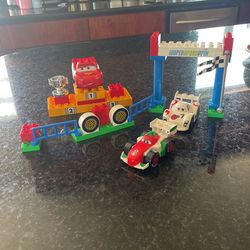 Lego Duplo Cars 2 WGP finish line Set #5839