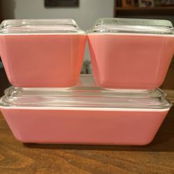 Pink Pyrex Fridgie Set