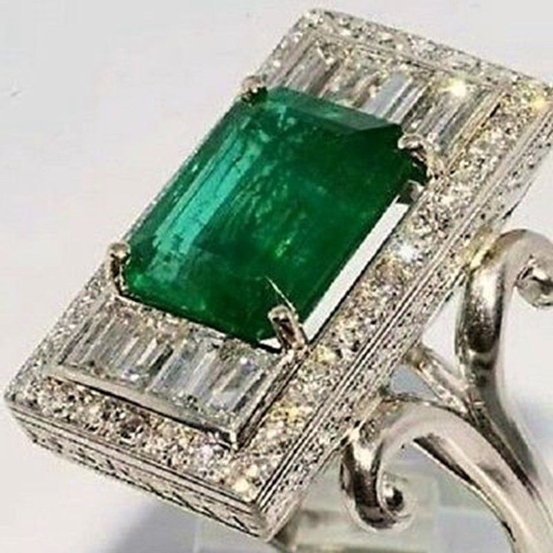 "Vintage Luxury Emerald Crystal 925 Silver Plating Gemstone Engagement Ring, UNI22425
 
