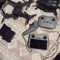 DJI FPV Drone W/ Goggles 3 Intellegent Flight Batteries
