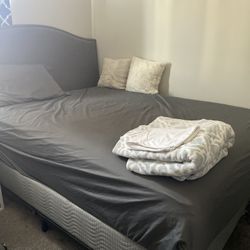 Queen Bed