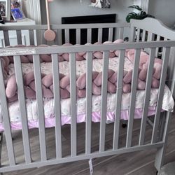 Mini Crib