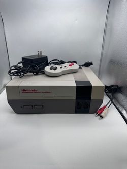 Nintendo Entertainment System NES-001 Console W/ Remote & Cords Tested