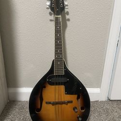 Fender Mandolin FM-52E