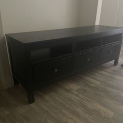 TV Stand With Magnetic Drawers