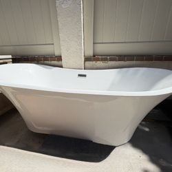 Freestanding Bathtub