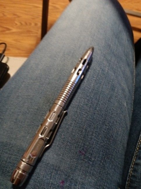 Raven Tactical Pen