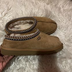 UGG tasman slippers 