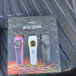 Metal Edition Instinct Clipper 